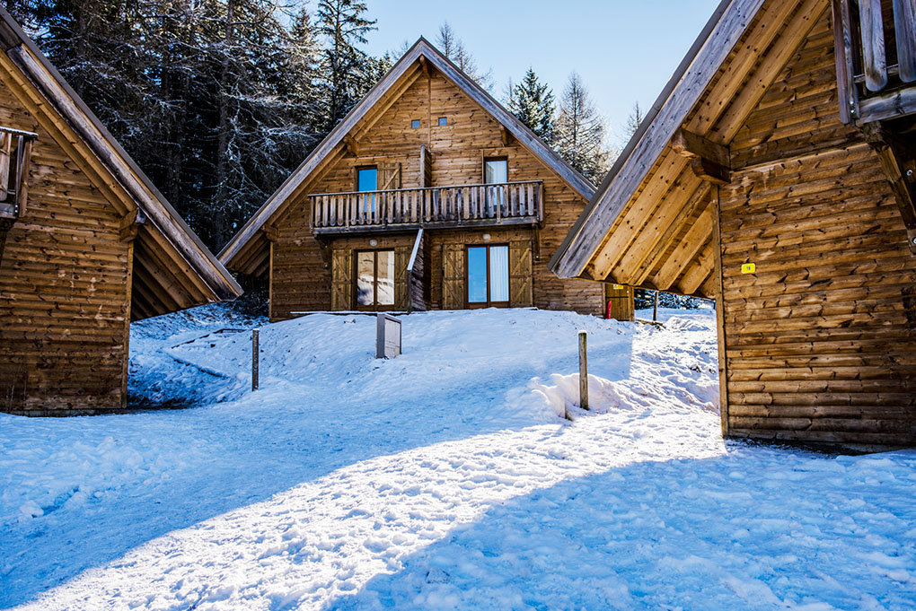 RÉSIDENCE LES FLOCONS DU SOLEIL*** La Joue du Loup Hautes Alpes